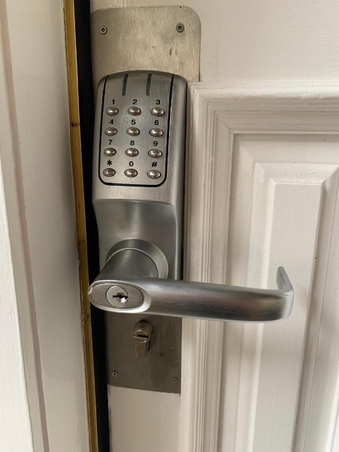 Lomond View Apartment Luss Exterior foto